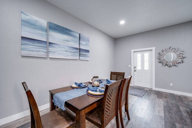 Photo - Windermere LWS Unit Suite 104