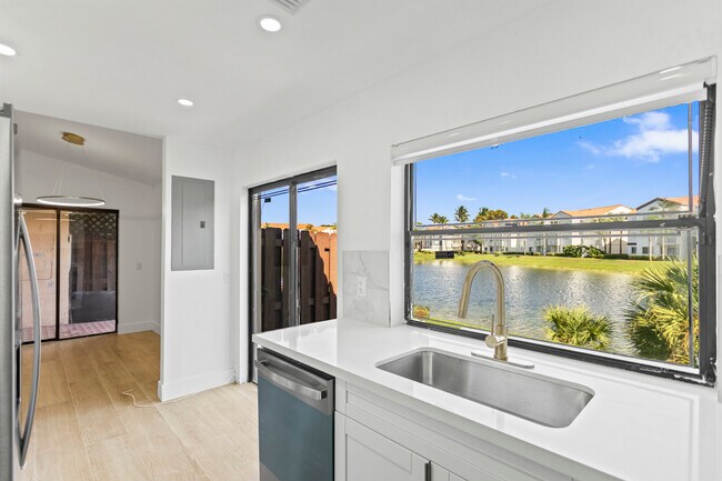 Photo - 6225 NW 171st St