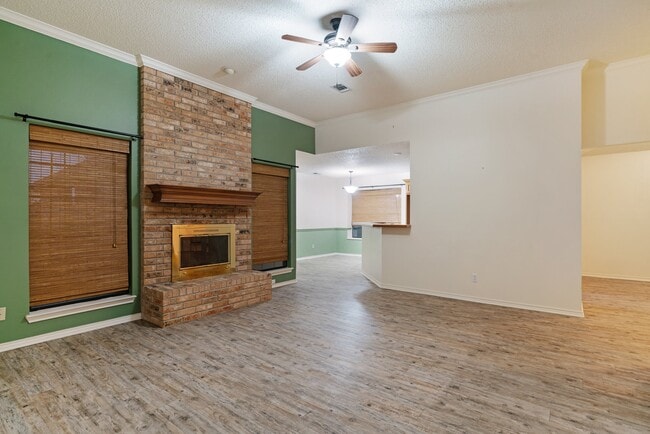 Photo - 4115 Primrose Ln