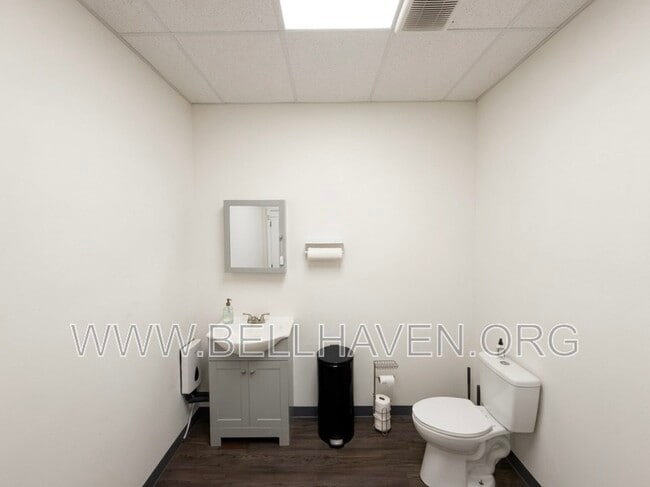 Photo - 134 W Main St