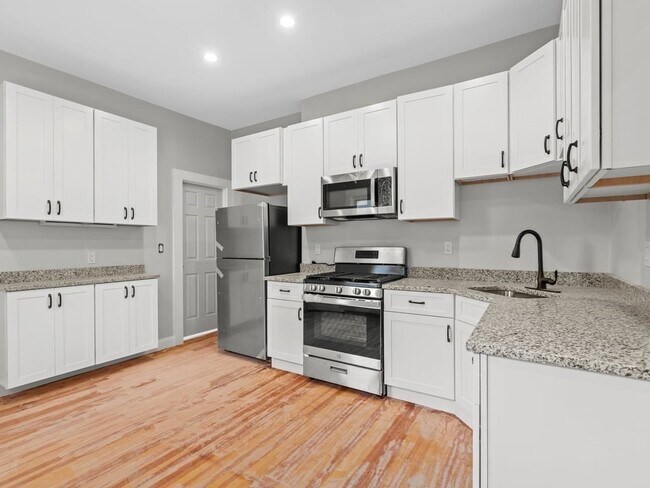 Photo - 805 E 5th St Unidad 1