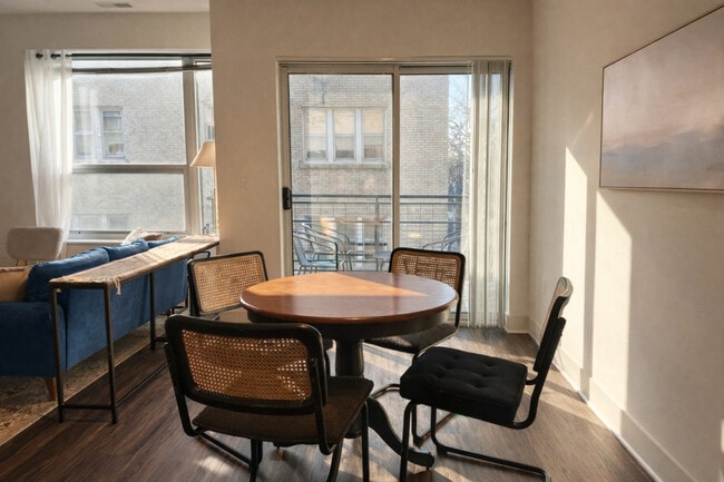 1040 N Cass St Unit SI ID1379057P