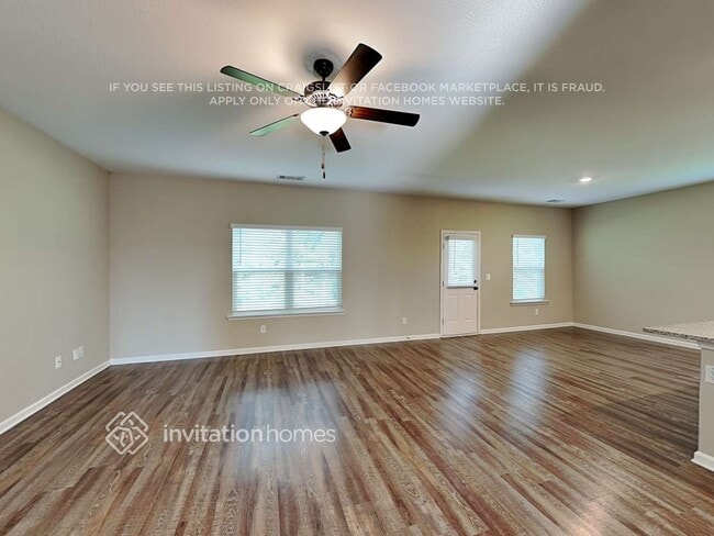 Photo - 442 Samara Ct