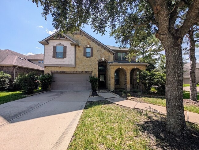 Building Photo - 8343 Sedona Ridge Dr