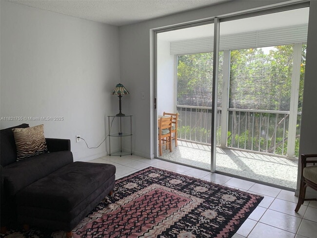 Building Photo - 2929 Point E Dr Unit A204 Rental