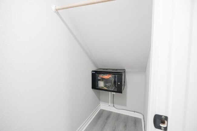 Photo - 2519 Washington St