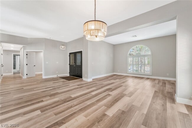 Photo - 5121 Burr Oak Dr