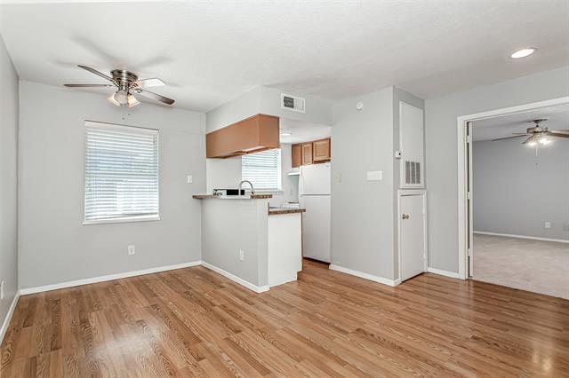 Photo - 1901 N Fitzhugh Ave Unidad 16