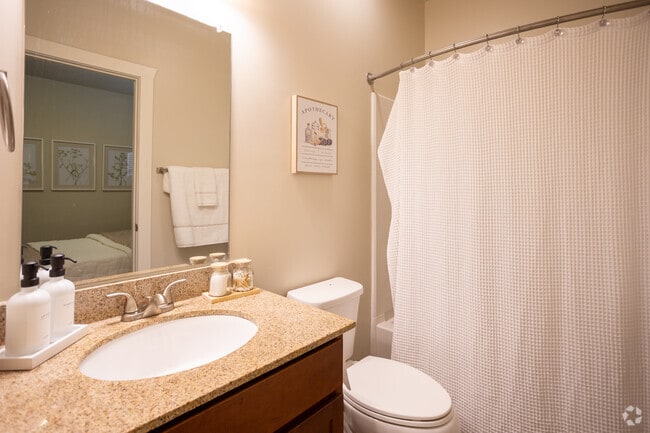 5BD, 5BA - 1,932SF - Primary Bathroom