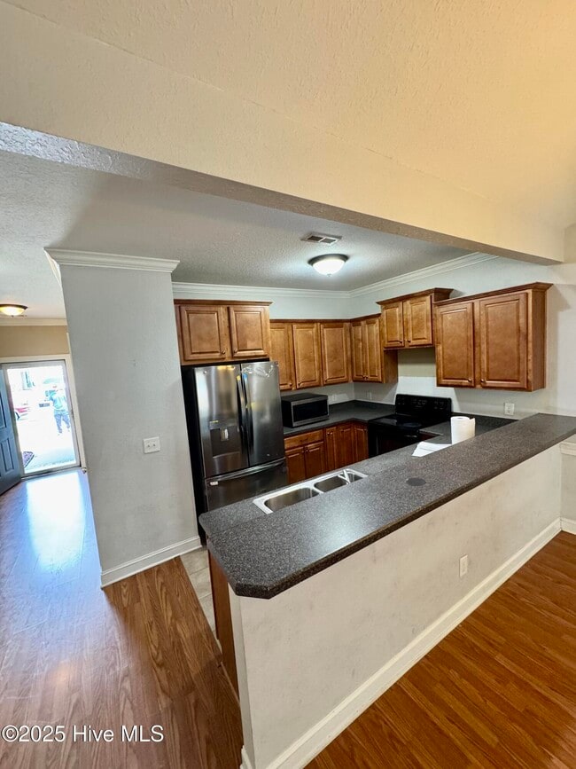 Photo - 1951 Cambria Dr