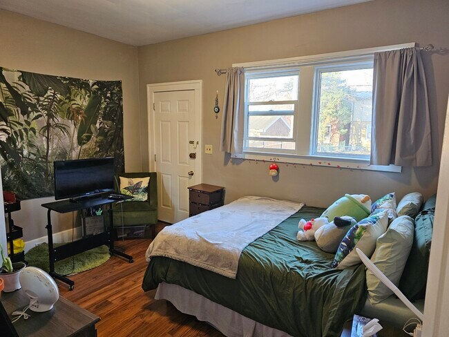 Photo - 425 Partington Av Unit 429