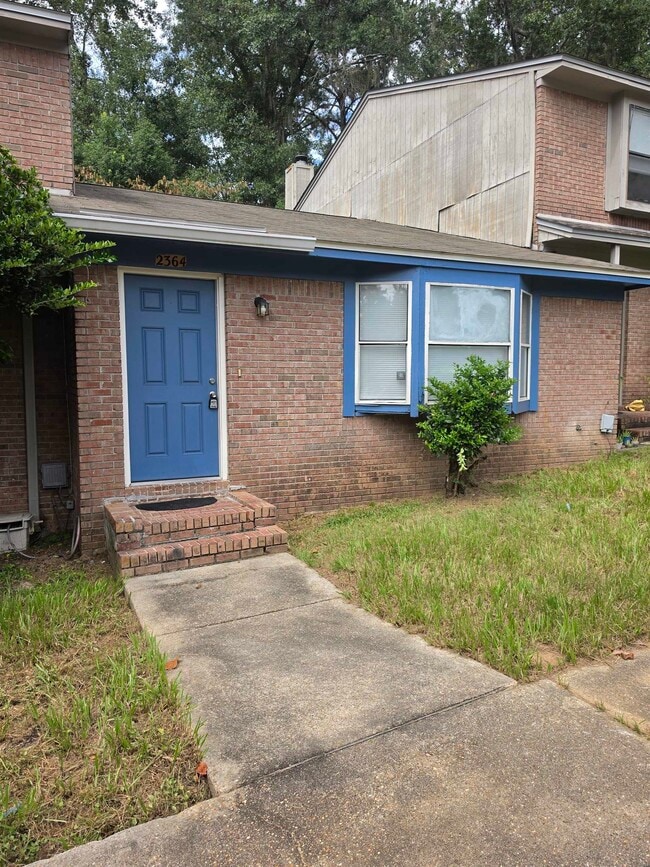 Building Photo - 2364 Tina Dr