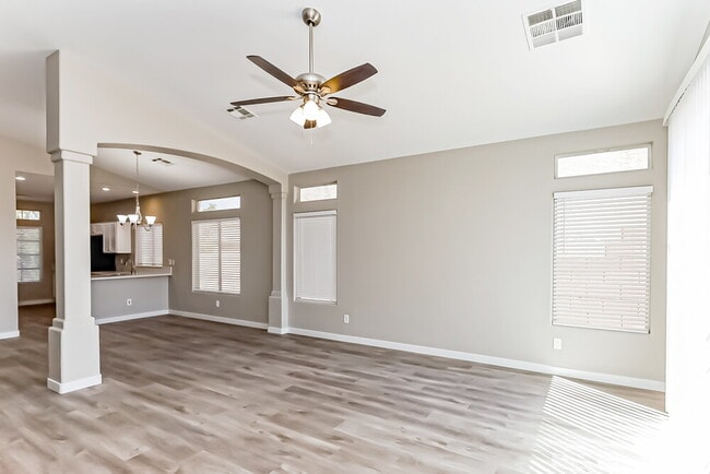 Photo - 1935 Tanner Valley Cir