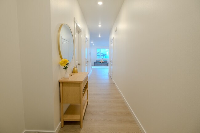 Pasillo de entrada - 26505 177th Pl SE