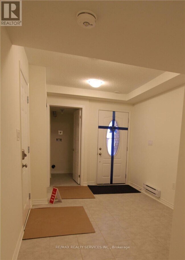 Photo - 111 Bond Head Ct