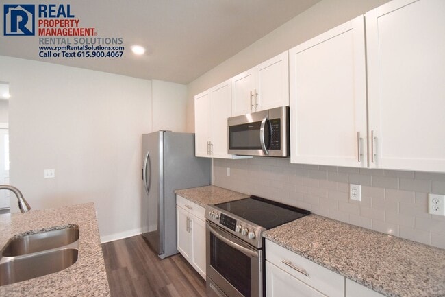 Photo - Beautiful 3 bedroom+loft townhome with an attached garage! Triple Blackman schools