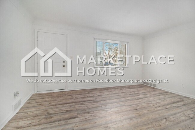 Photo - 22578 Raven Ave