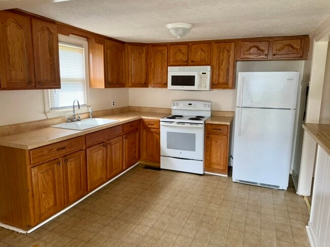 Photo - 10150 Minnie Hall Rd