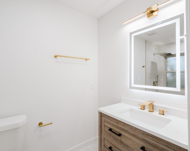 Photo - 301 Sheffield Dr