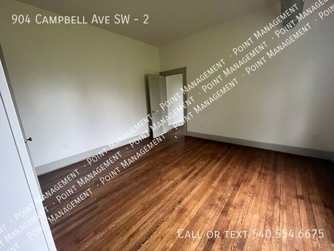 Photo - 904 Campbell Ave SW Unit 2