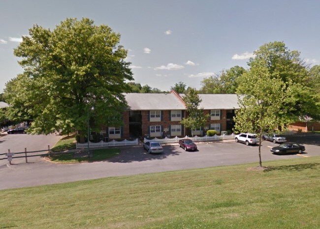 Photo - Laurel Hill Apartments