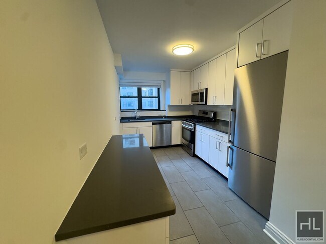 Photo - East 89 Street Unit 6P