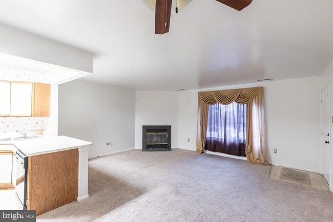 Photo - 53 Ashlar Hill Ct Unit 53