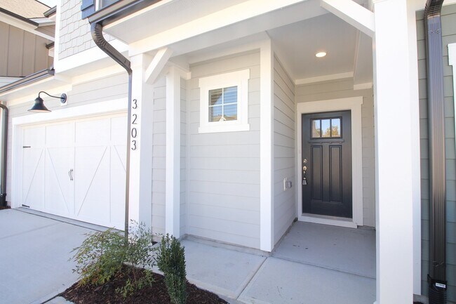 Photo - 3 Bedroom, 2.5 Bath with 2 Car Garage! - P...