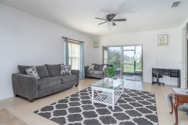 212 Primrose Dr