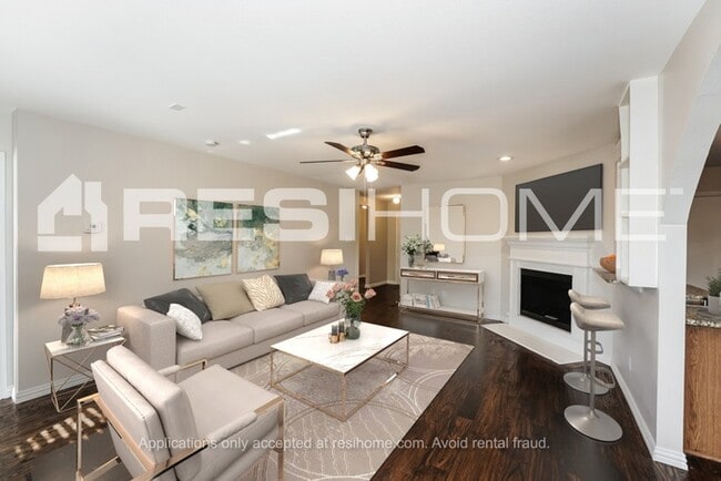 Photo - 2968 St Bernard Dr