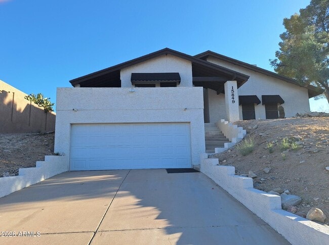 Building Photo - 15849 E Palomino Blvd