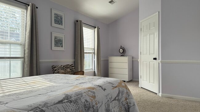 Photo - 45620 Iron Horse Terrace