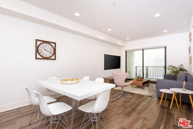 Photo - Martel Flats by Wiseman