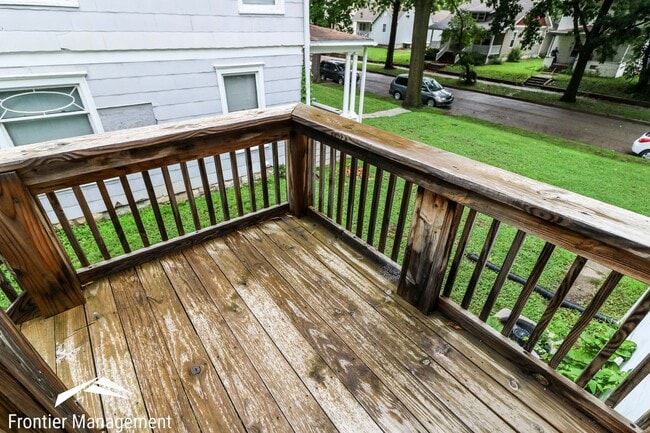 Photo - Great 5 bed home one block from City Park!