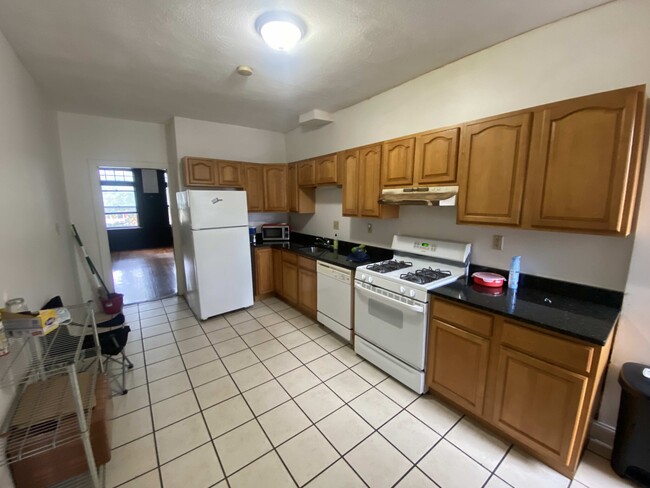 Photo - 1905 Beacon St Unit 2F