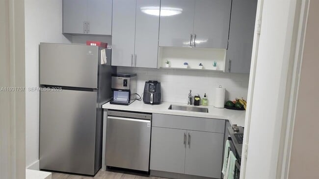 Photo - 4158 Inverrary Dr Unidad 409