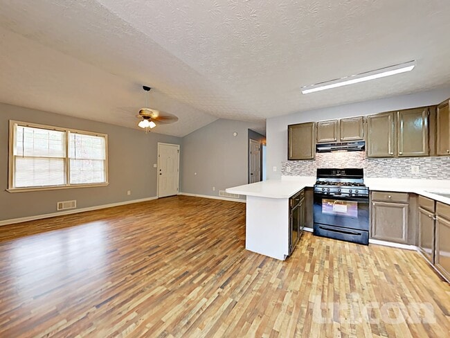 Photo - 237 Sweetwater Pkwy