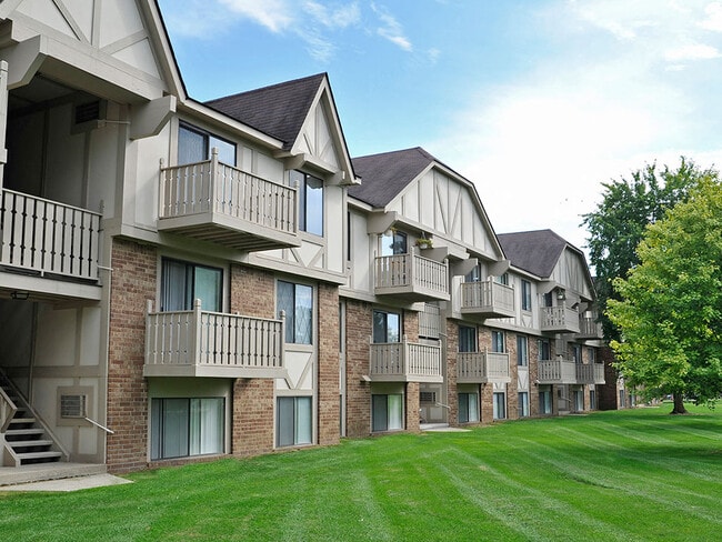 Rivers Edge - Rivers Edge Apartments