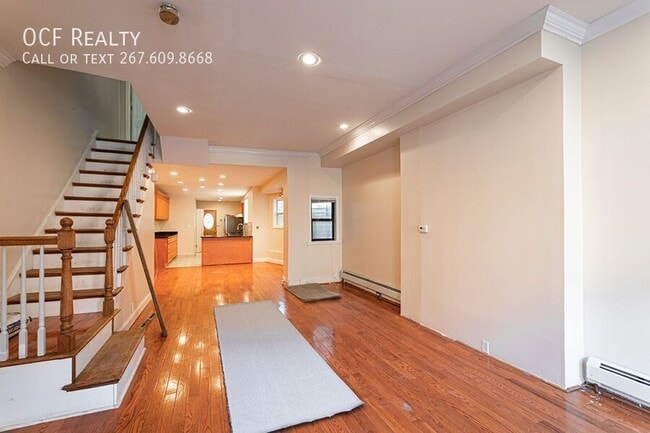 Photo - 1532 Christian St