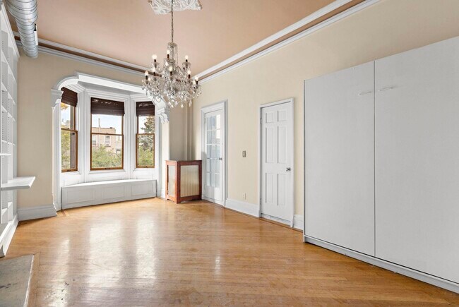 Photo - 910 Hudson St Unidad 2