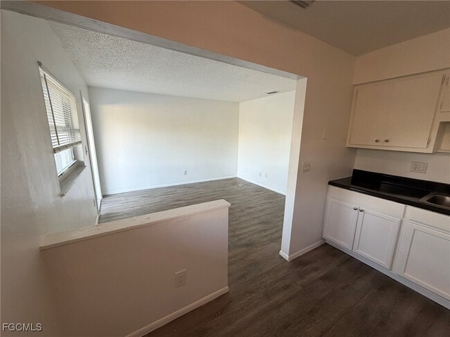 Photo - 2708 Broadway Unit 7
