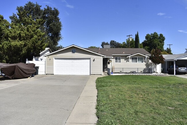 Building Photo - 7706 Garden Gate Dr Rental