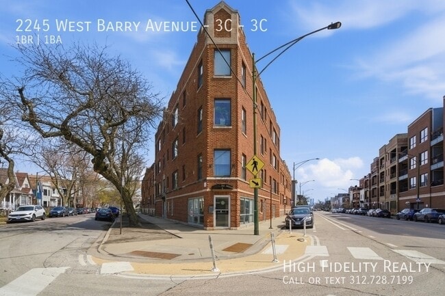 Building Photo - 2245 W Barry Ave Unit 3C