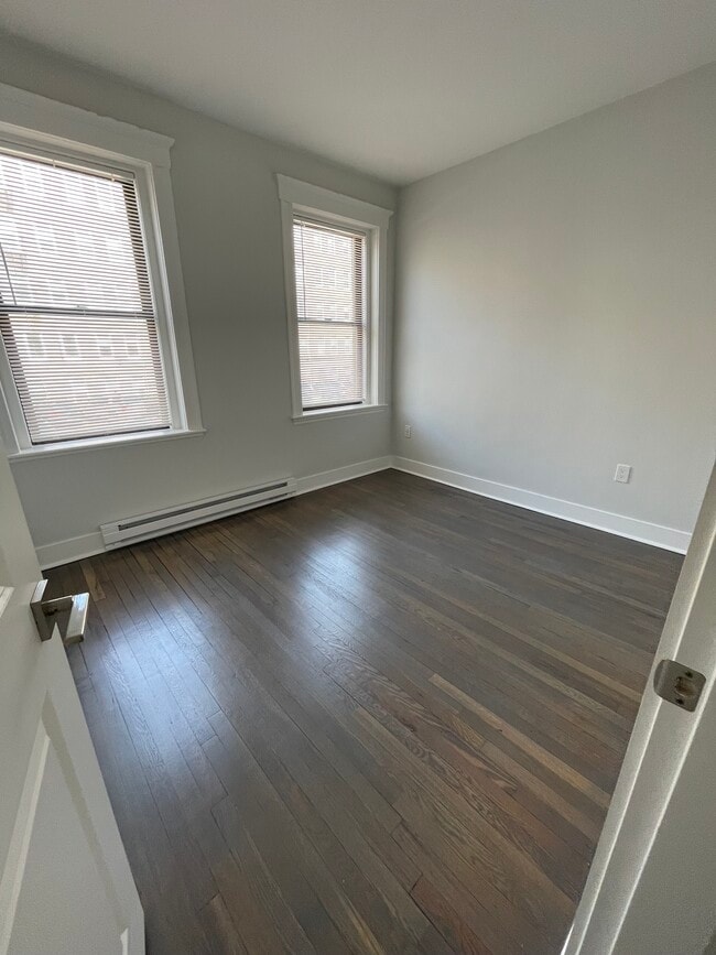 Photo - 35 Queensberry St Unit 5