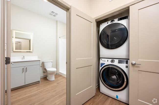 1BR, 1BA - 707SF - Laundry