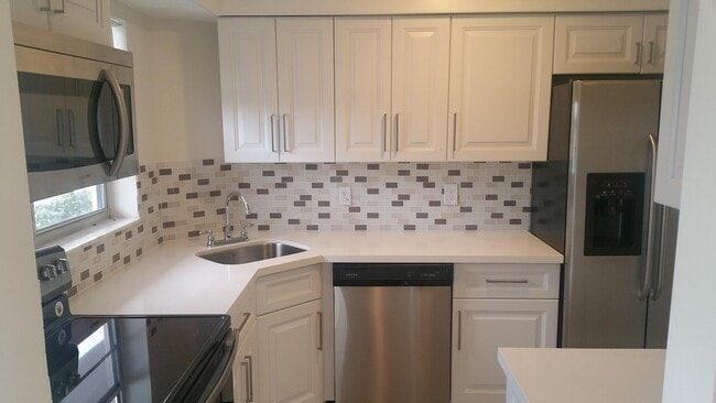 Photo - 18081 SE Country Club Dr Unit 32-315