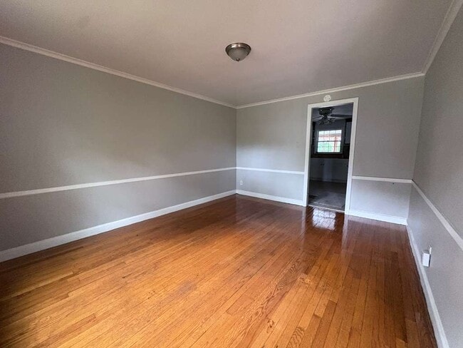 Photo - 125 Stimson Rd