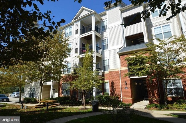 Building Photo - 11329 Aristotle Dr Unit 5-213 Rental