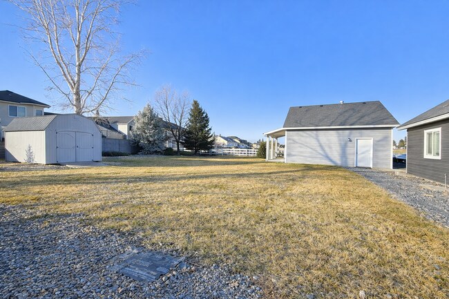 Photo - Midland Houses Unidad A