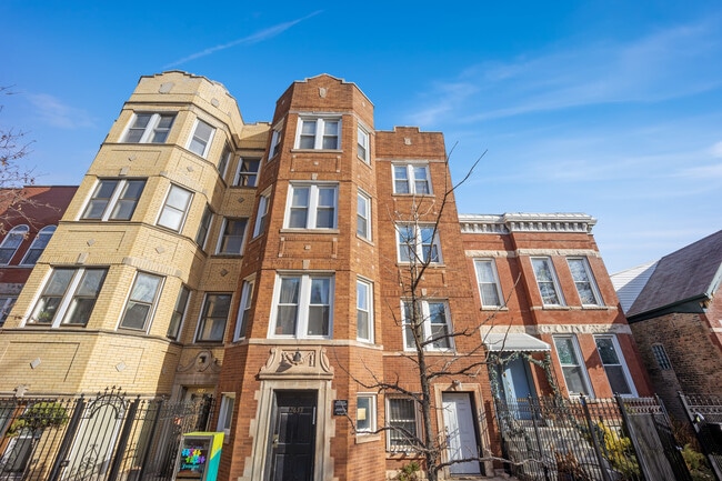 Building Photo - 2638 W Haddon Ave Unit 1 Rental